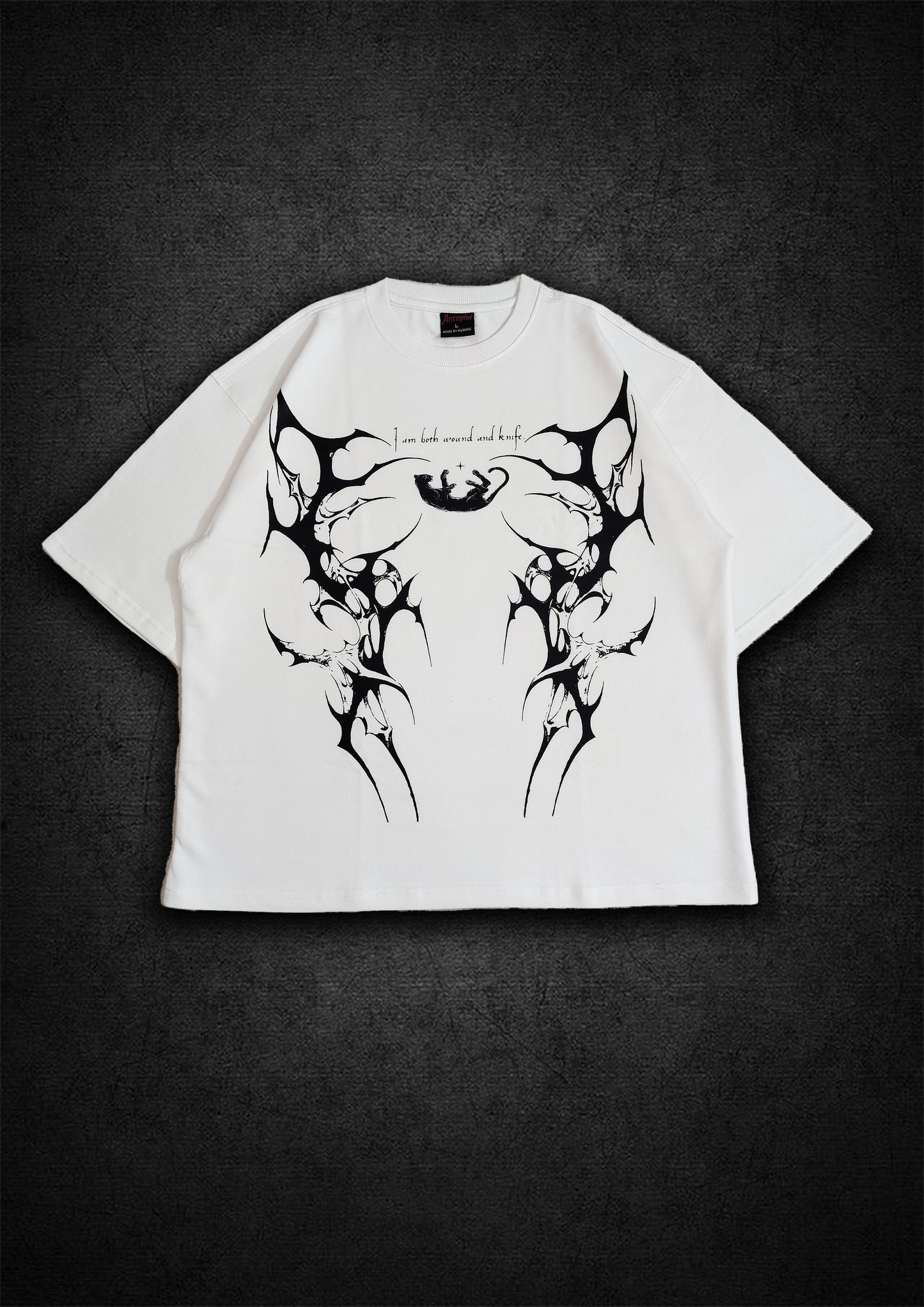 Wound & Knife Oversized T-Shirt